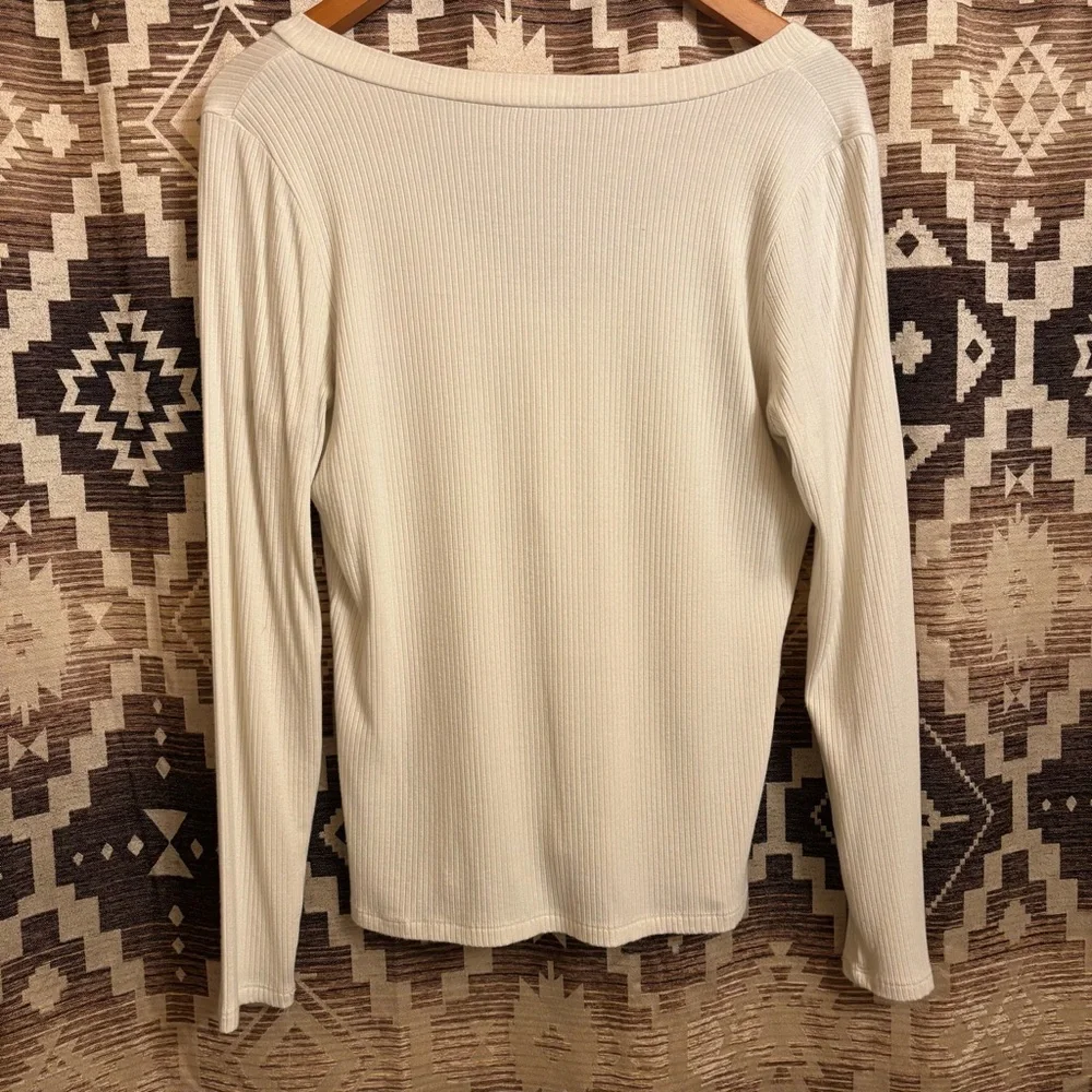 Cyrus Essentials Women’s White Long Sleeved Shirt Size Large - Picture 6 of 8